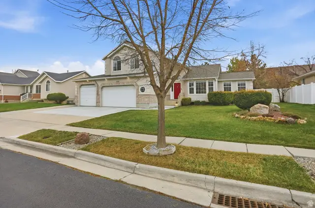 1239 W Pitchfork Rd, Murray, UT 84123 - Image #2