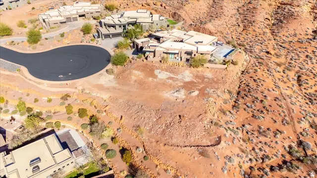 2470 N Kachina Vistas Cir #33, Saint George, UT 84770 - Image #3