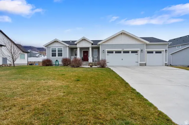 1155 S Red Barn Dr, Santaquin, UT 84655 - Image #2