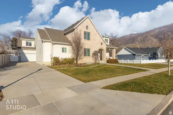 342 W Clark Cir, Farmington, UT 84025