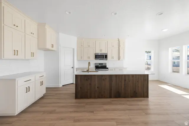 3294 E 2770 S #27, Spanish Fork, UT 84660 - Image #2