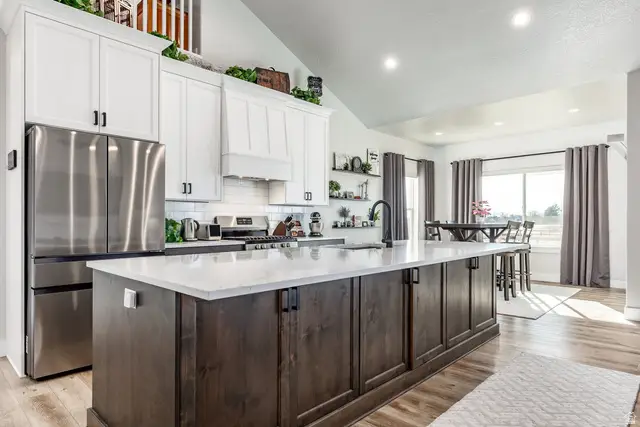 4255 W 950 S, West Weber, UT 84401 - Image #2