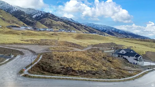 281 N Sherwood Dr #24, Providence, UT 84332 - Image #3