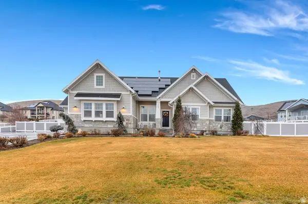 9903 N Lippizan Way E, Eagle Mountain, UT 84005