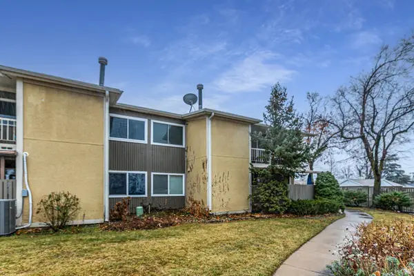 337 Peach Ln, Bountiful, UT 84010