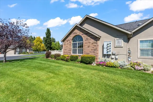 293 S 450 W #B, Springville, UT 84663 - Image #2