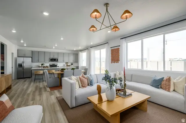 7576 W Tourmaline Way #319, West Jordan, UT 84081 - Image #3