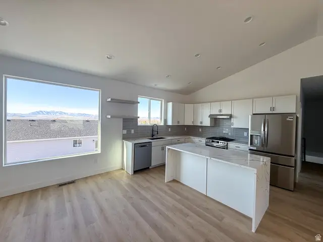 245 S 300 E, Richmond, UT 84333 - Image #2