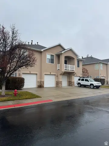 7237 S Brittany Town Dr, West Jordan, UT 84084