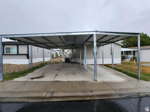 5075 W 4700 S #112, Kearns, UT 84118