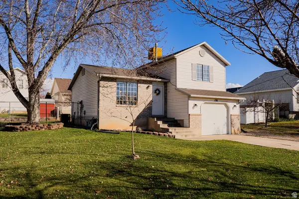 126 S 500 W, Clearfield, UT 84015