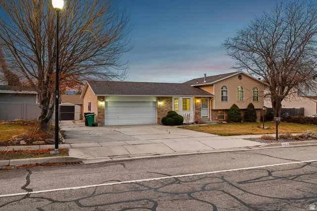 1602 E Sego Lily Dr, Sandy, UT 84092 - Image #1