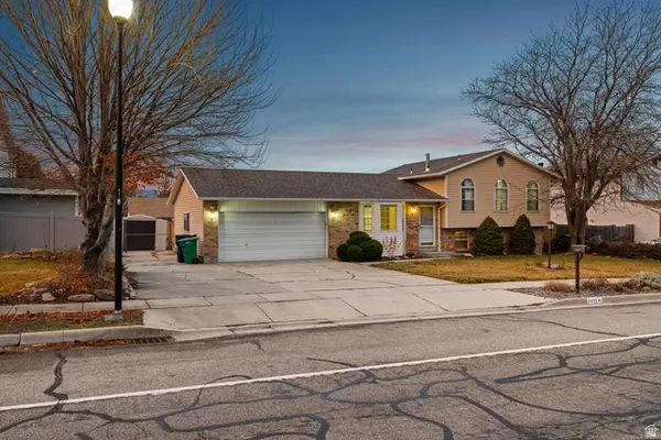 1602 E Sego Lily Dr, Sandy, UT 84092