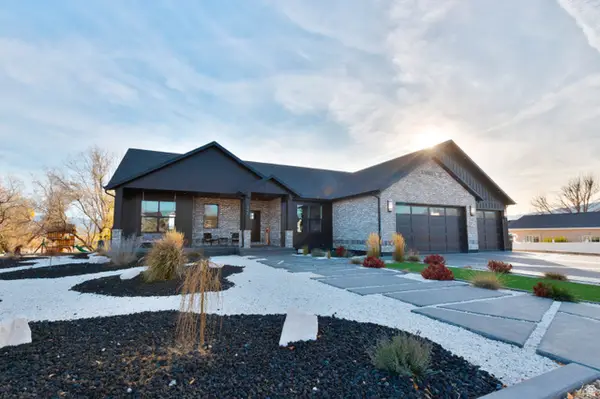 340 E 300 N, Moroni, UT 84646