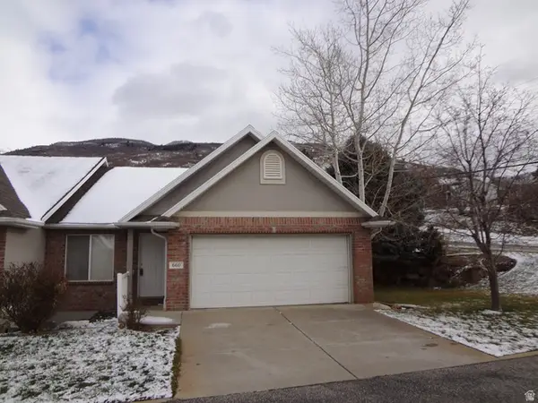 660 N 1340 E #8, Fruit Heights, UT 84037