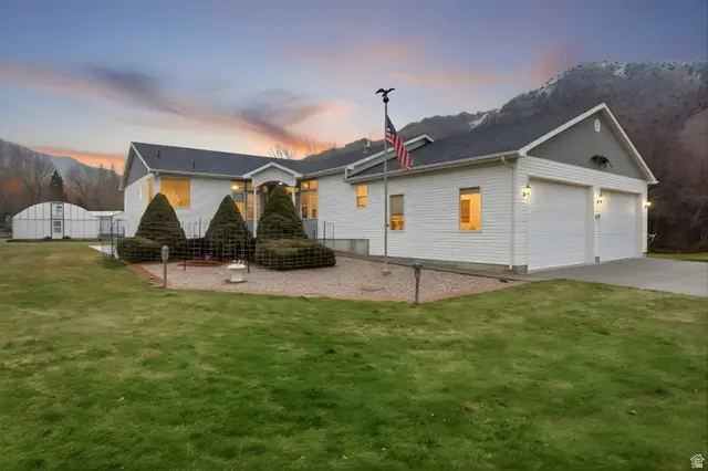 142 N 10450 E, Huntsville, UT 84317 - Image #1