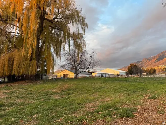 210 E Lomond View Dr, North Ogden, UT 84414 - Image #2