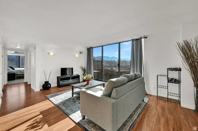 115 S 1100 E #705, Salt Lake City, UT 84102 - Image #2