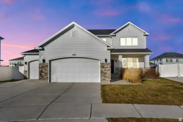 1052 W Valor Ct, Bluffdale, UT 84065 - Image #2
