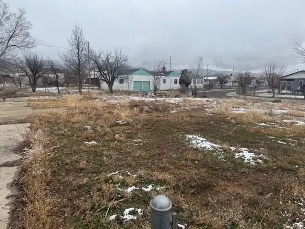 121 8th W, East Carbon, UT 84520