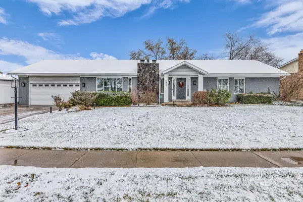 7885 S Manzano Dr, Sandy, UT 84093