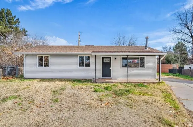 170 W Warm Springs Cir, Washington, UT 84780 - Image #1