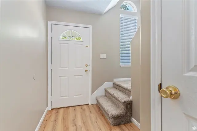 4790 W Barletta Ct, West Jordan, UT 84084 - Image #3