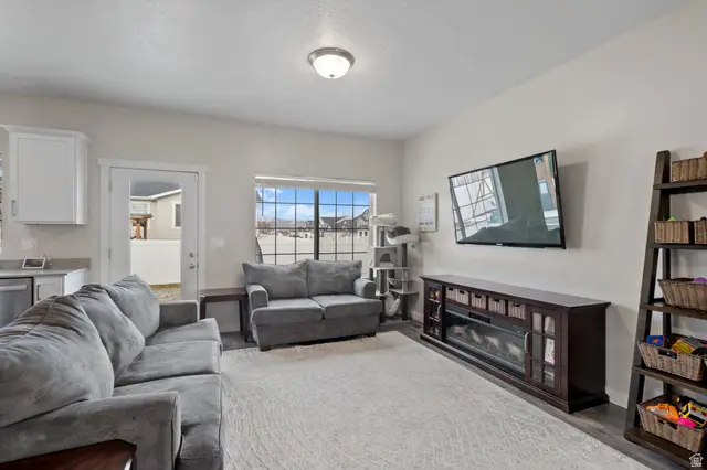 1327 E White Rock Rd, Eagle Mountain, UT 84005 - Image #3