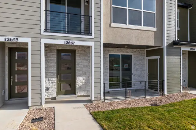 12657 Dansie Oaks Dr S #300, Herriman, UT 84096 - Image #2