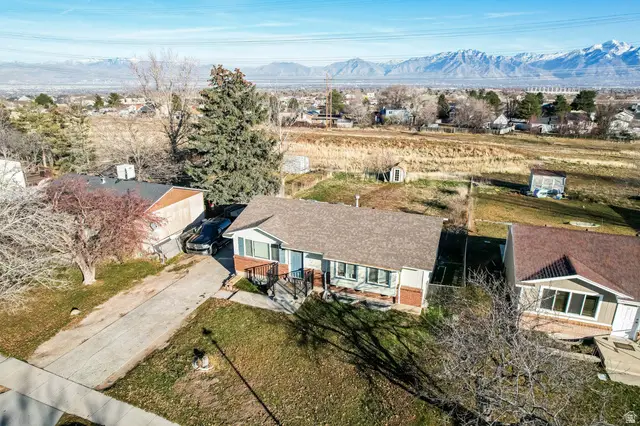 5531 S Copper City Dr, Kearns, UT 84118 - Image #2