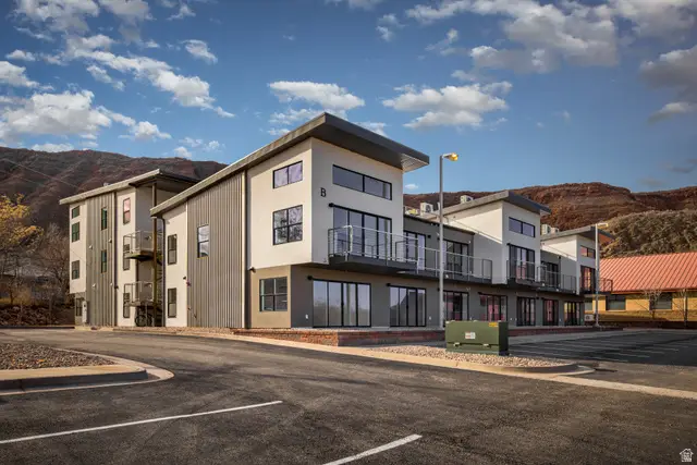 443 Kane Blvd #B301, Moab, UT 84532 - Image #1