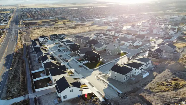 7632 S Oak Hallow Rd W #352, West Jordan, UT 84081 - Image #3