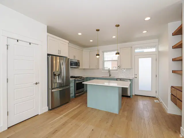 25 E Center St S #56, North Salt Lake, UT 84054 - Image #2