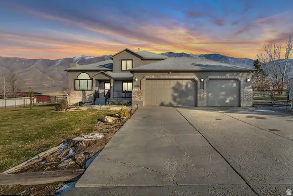 7362 Foothill Dr, Tooele, UT 84074