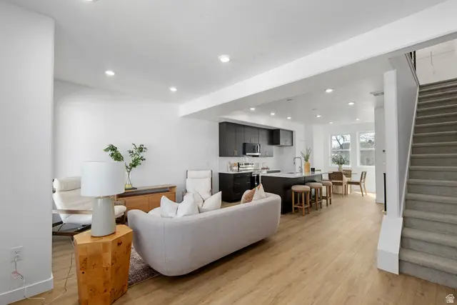 253 W Bishop Pl #10, Salt Lake City, UT 84103 - Image #2