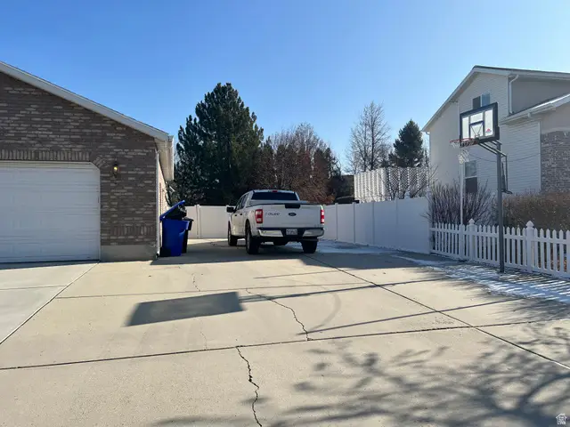 8317 S Spratling Dr, West Jordan, UT 84081 - Image #3