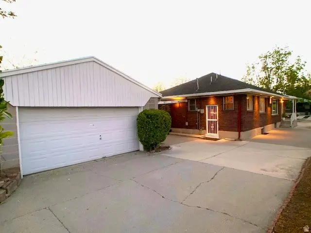 672 E Redondo Ave S, Salt Lake City, UT 84105 - Image #2