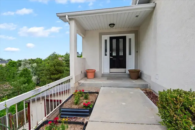 3181 E Deer Cir, Cottonwood Heights, UT 84121 - Image #2