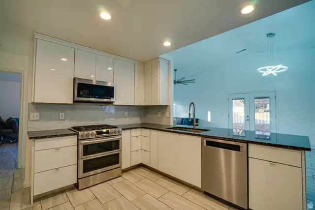 1466 N Lewis Peak Dr, Ogden, UT 84404 - Image #2