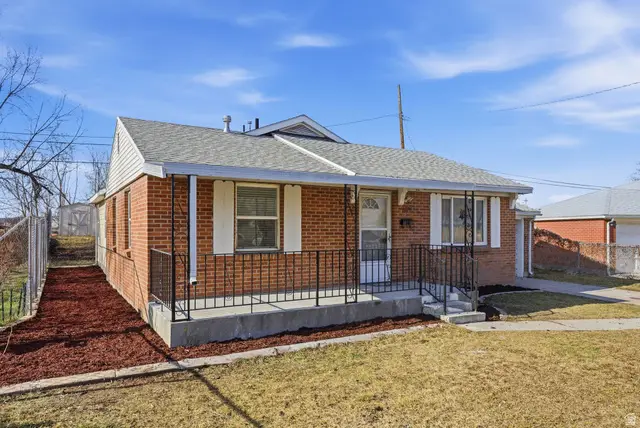 1076 S Glendale Cir, Salt Lake City, UT 84104 - Image #1