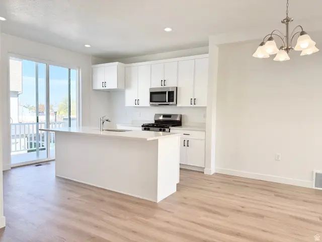 1692 N 1600 W, Layton, UT 84041 - Image #3