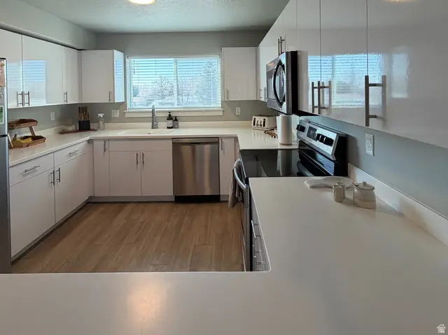 572 S 100 W #E 210, Springville, UT 84663 - Image #1