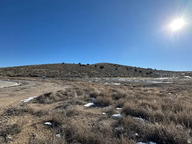 2070 E Jake Ryan Cir #110, Eagle Mountain, UT 84005 - #1