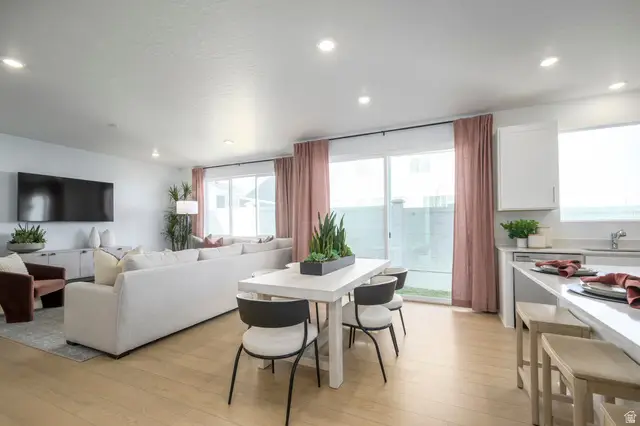 6072 W Sapphire St S #336, West Jordan, UT 84081 - Image #3