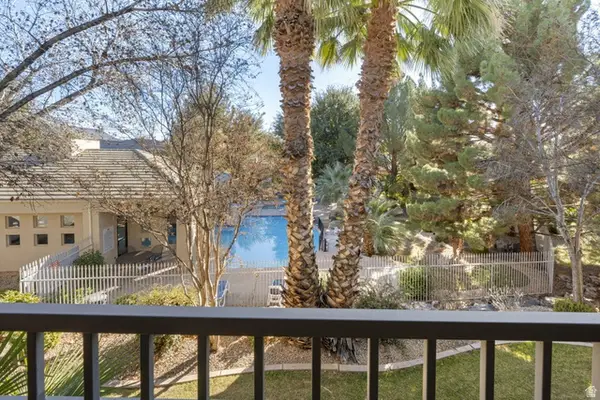 225 N Country Ln #93, St. George, UT 84770