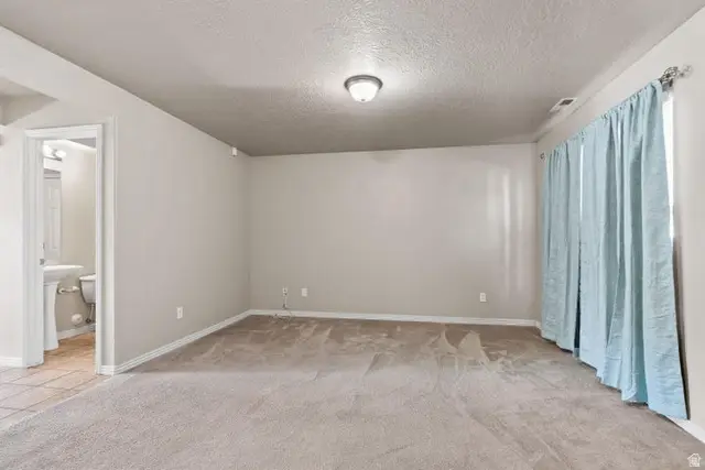 3155 S Hidden Valley Dr #143, Saint George, UT 84790 - Image #2