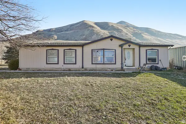 1824 Bryan Rd, Erda, UT 84074