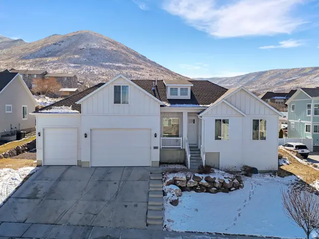 6651 W Sky Bird Cir, Herriman, UT 84096 - Image #2