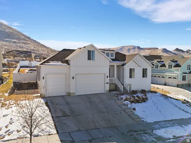 6651 W Sky Bird Cir, Herriman, UT 84096 - Image #3