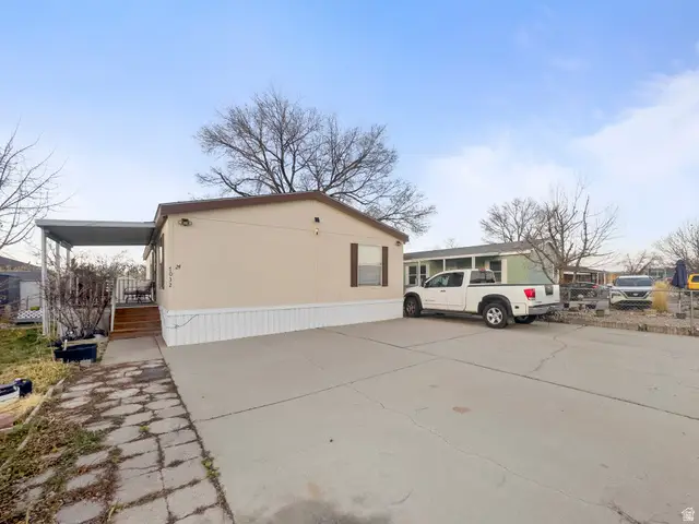 7032 W Apaloosa Dr #24, West Valley City, UT 84128 - Image #1
